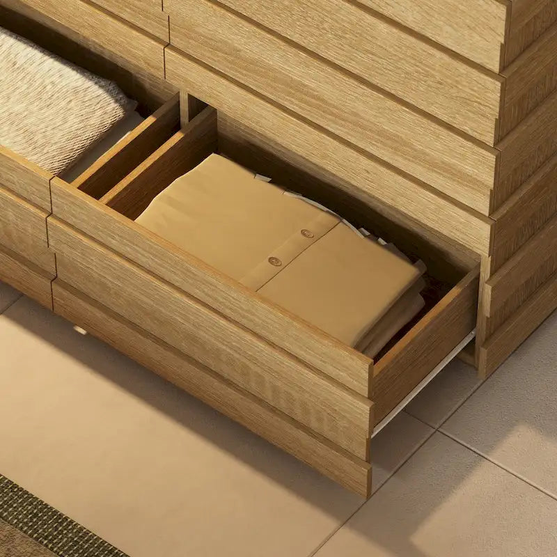 Cassettiera a 9 cassetti: Finitura in legno chiaro con un design lineare moderno per un ampio spazio di archiviazione