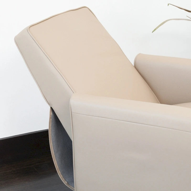 Poltrona reclinabile Darvis Black in similpelle di