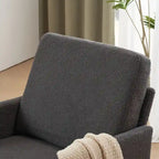 Poltrona di design rivestita in lino