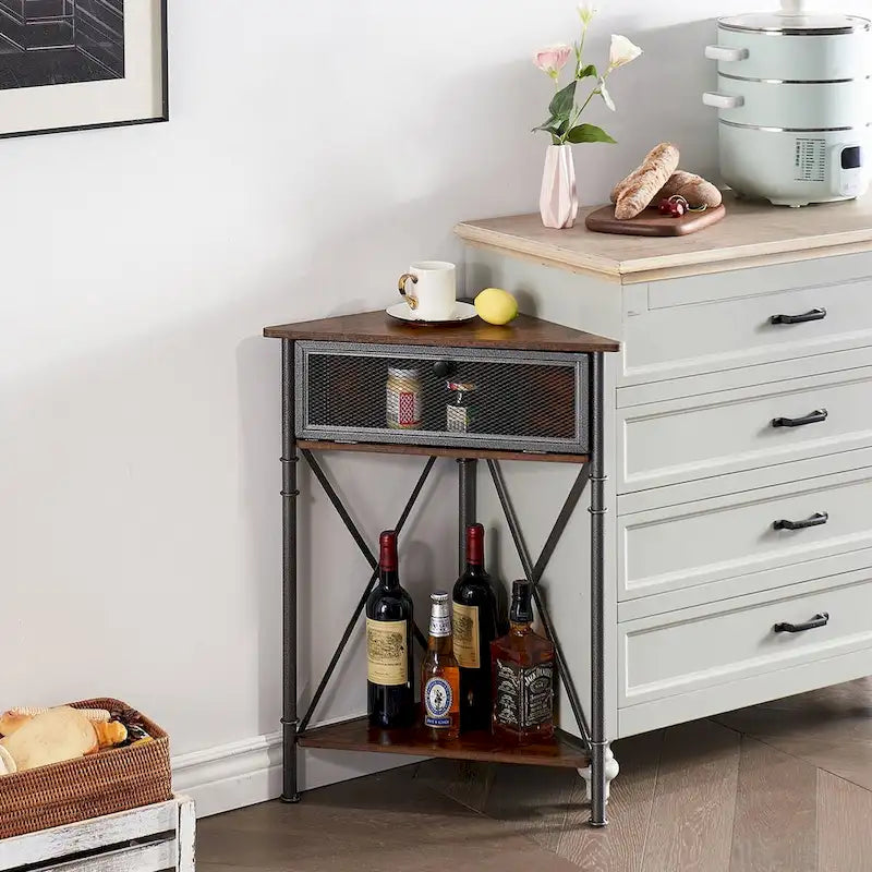 Tavolino angolare triangolare con 3 ripiani e struttura in metallo – Marrone rustico / Bianco-oro / Grigio
